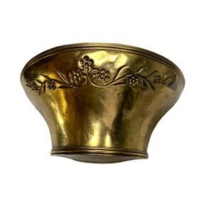 Vintage Syroco Wall Pocket Vase Planter Hollywood Regency Molded Plastic